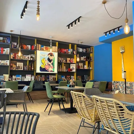 Hotel Pop Art