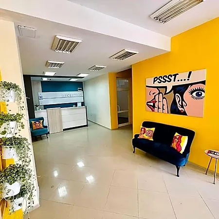 Hotel Pop Art *